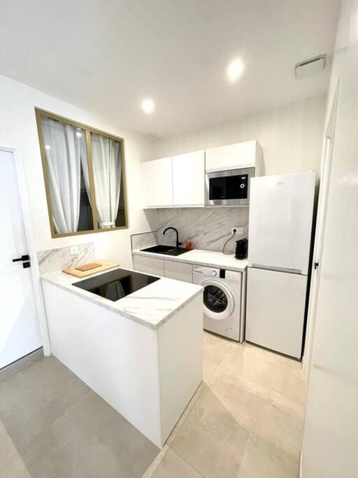 Appartement Moderne + Parking A 50M De La Mer La Ciotat Luaran gambar